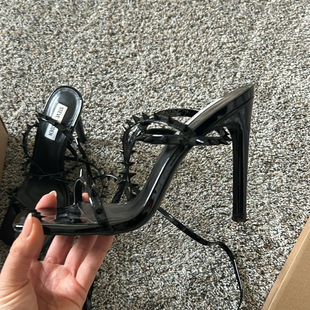 Steve Madden spiked sandals - Picture 4 of 8